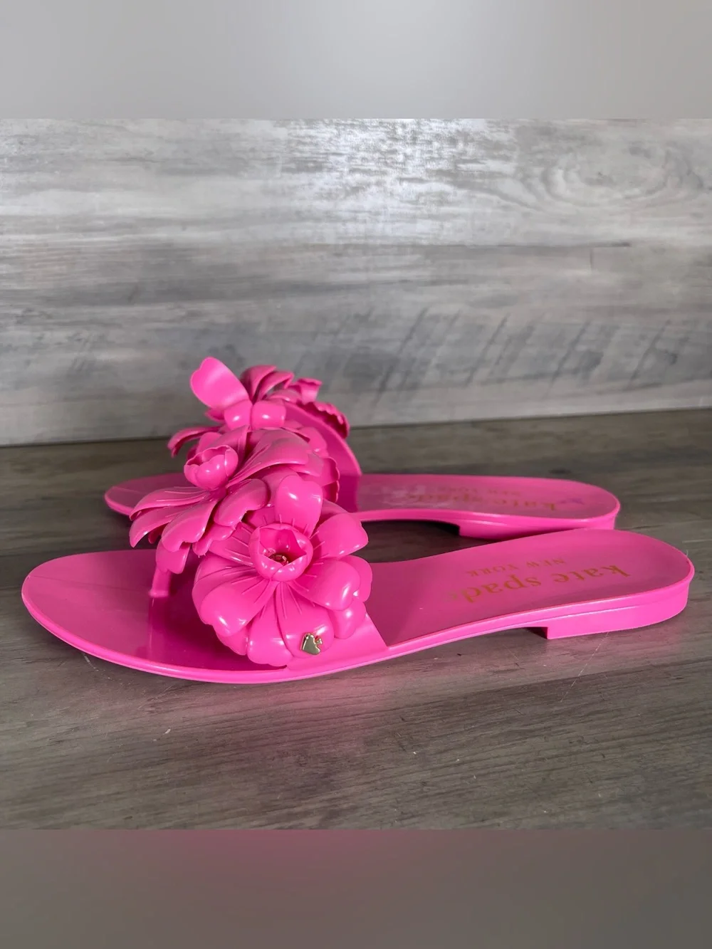 NEW Kate Spade Womens 8 Pink‎ Cloud Jaylee Floral Slip On Jelly Slide Sandals